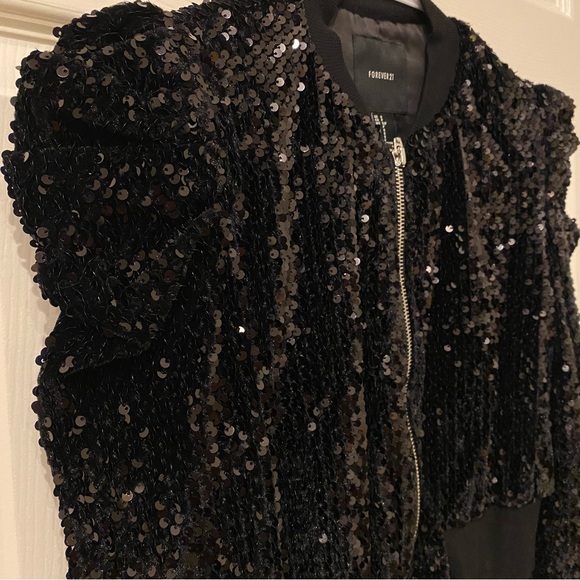Blacked Out Sequin Crop Jacket - Picture 2 of 4